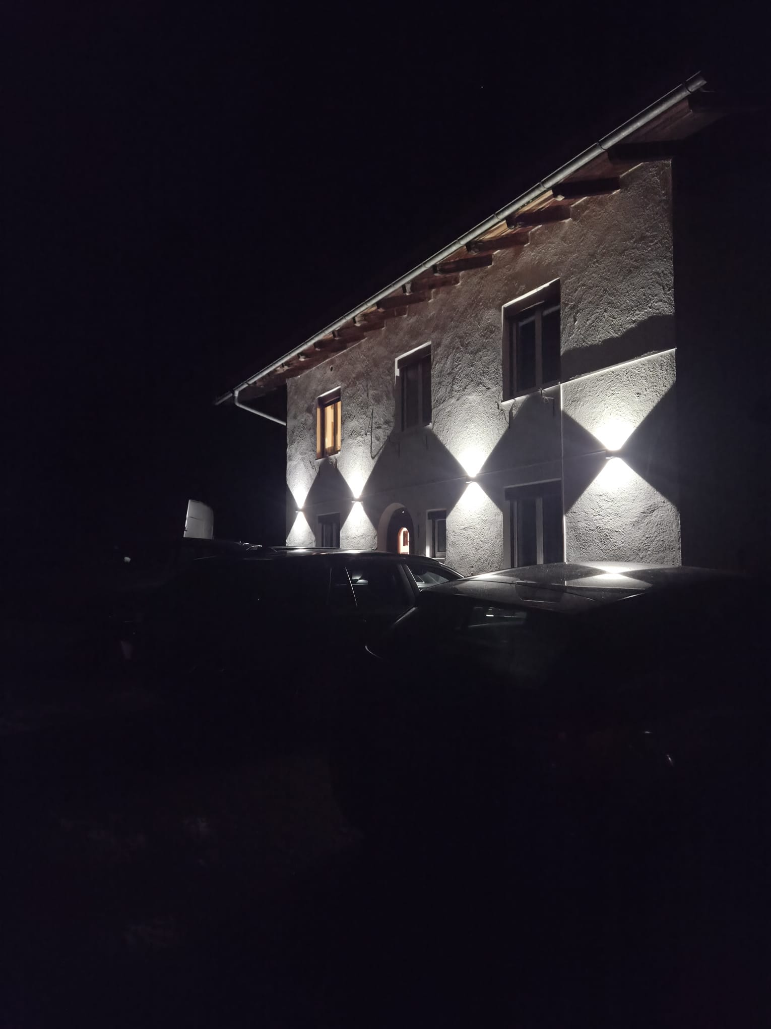 Pension Spiss 21 bei Nacht